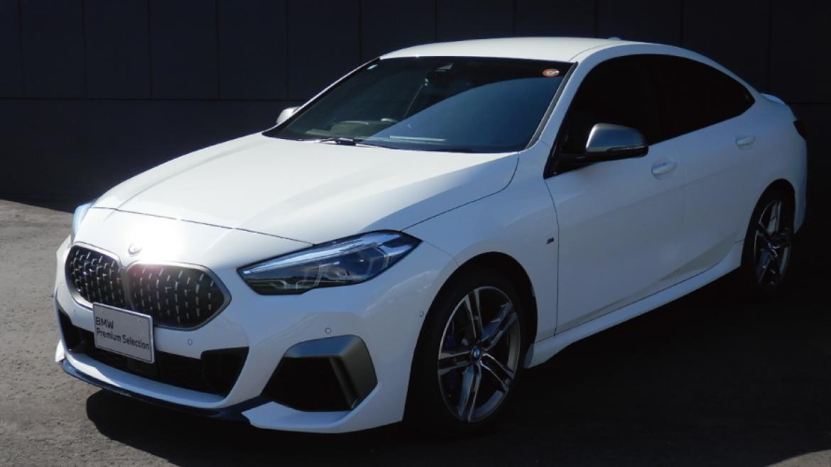 M235i xDrive グラン・クーペ